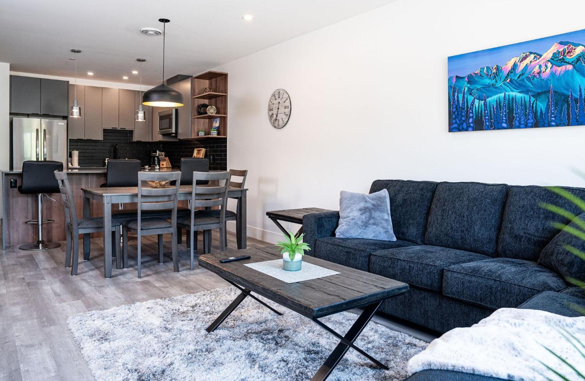 Alpine Haven By Revelstoke Vacations公寓 外观 照片
